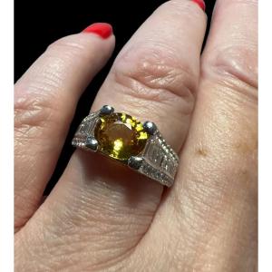 Bague or, saphir jaune et diamants