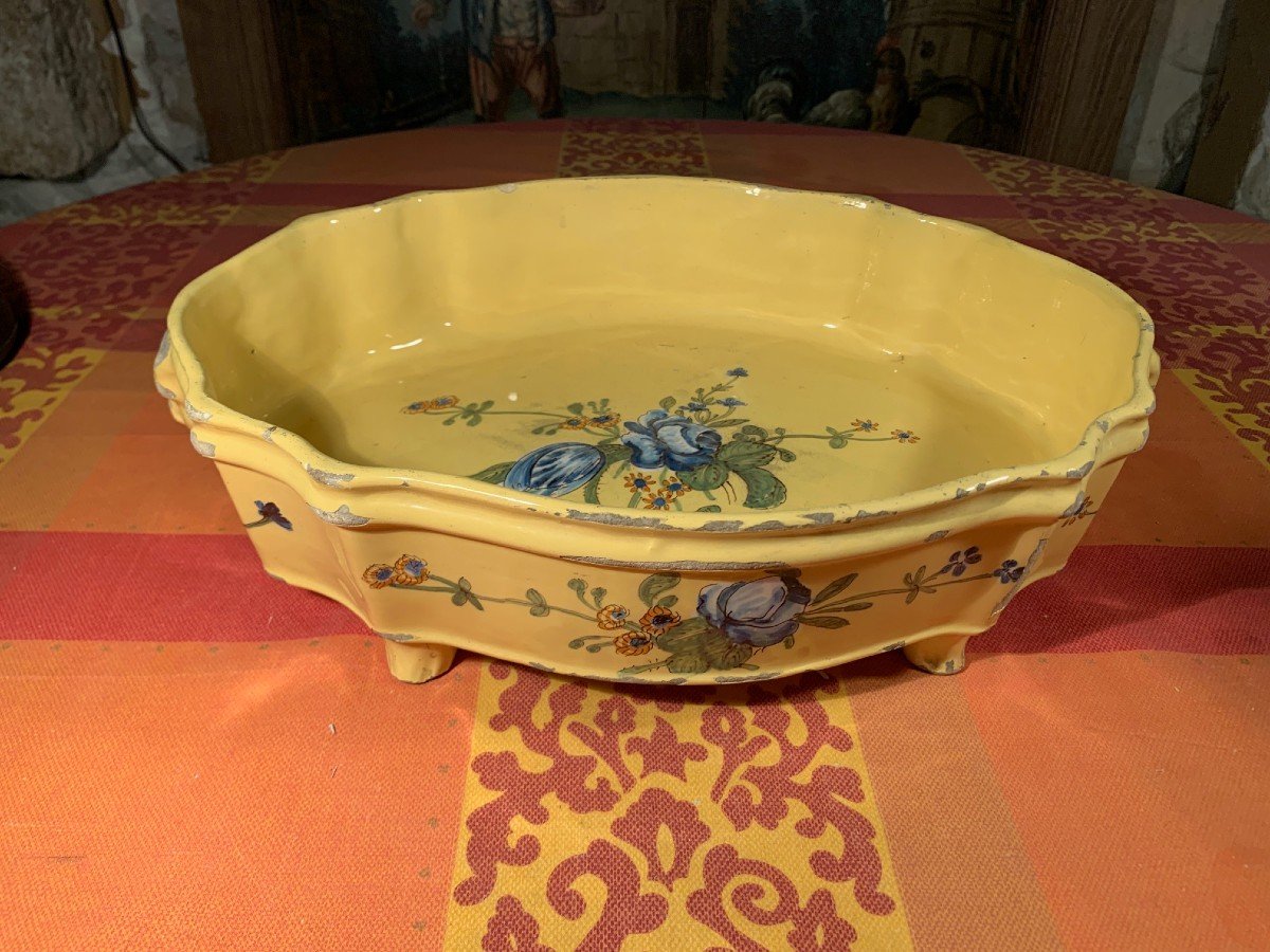 Moustiers - 18th Century - Basin On 4 Feet - Yellow Roof-photo-4