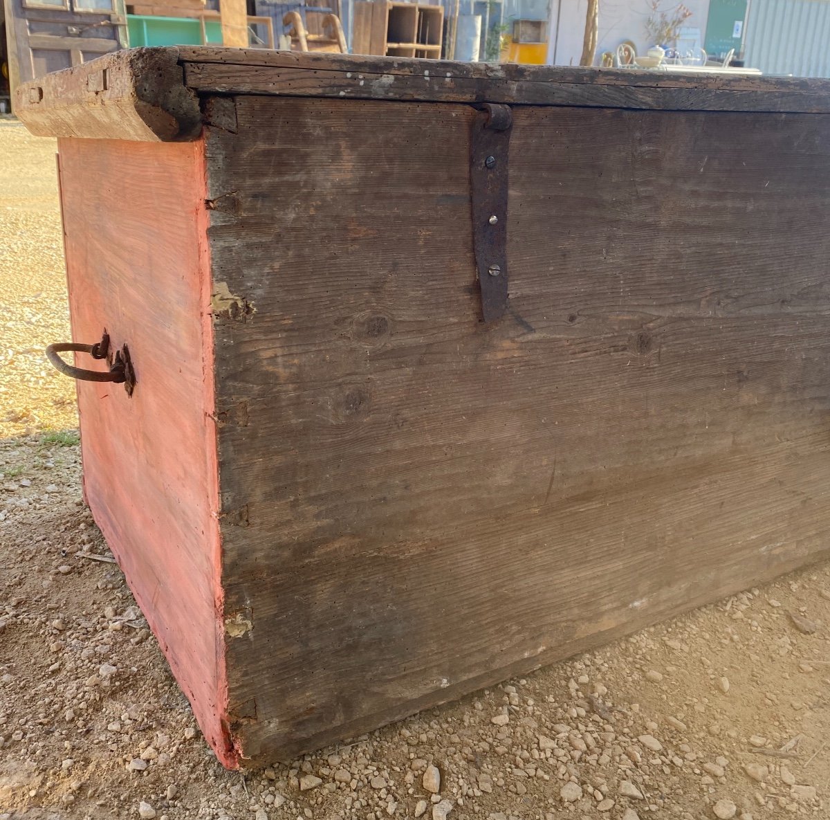 Large 16th Century Painted Chest-photo-4