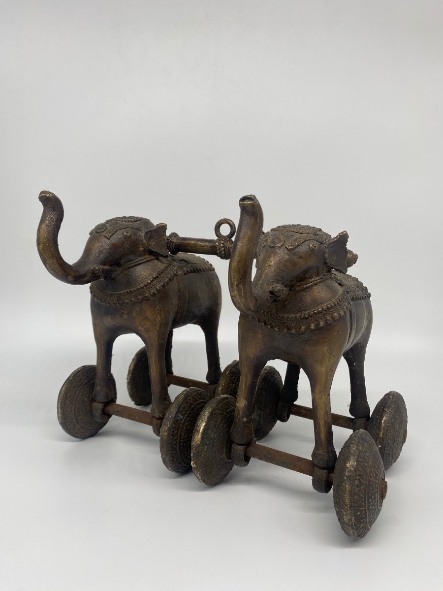 Bronze India 19th Century: Temple Toy, Temple Mounted In A Chariot Pulled By Two Elephants-photo-5