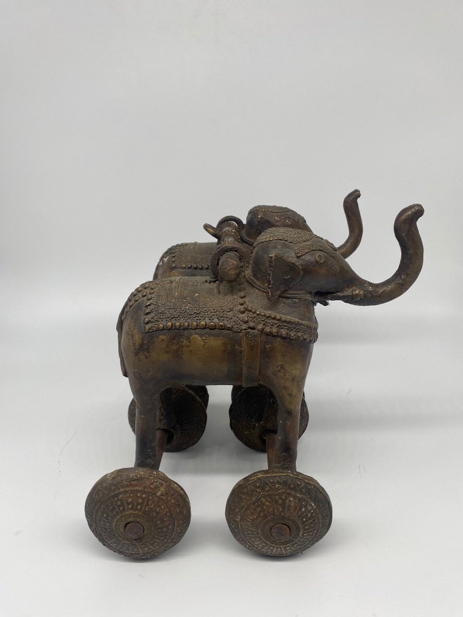 Bronze India 19th Century: Temple Toy, Temple Mounted In A Chariot Pulled By Two Elephants-photo-7