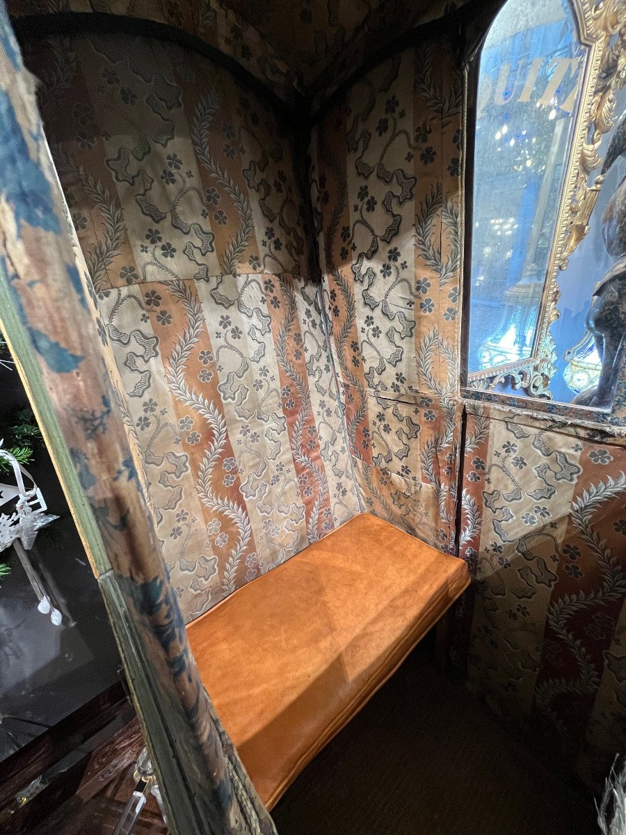 Louis XV Period Sedan Chair-photo-2