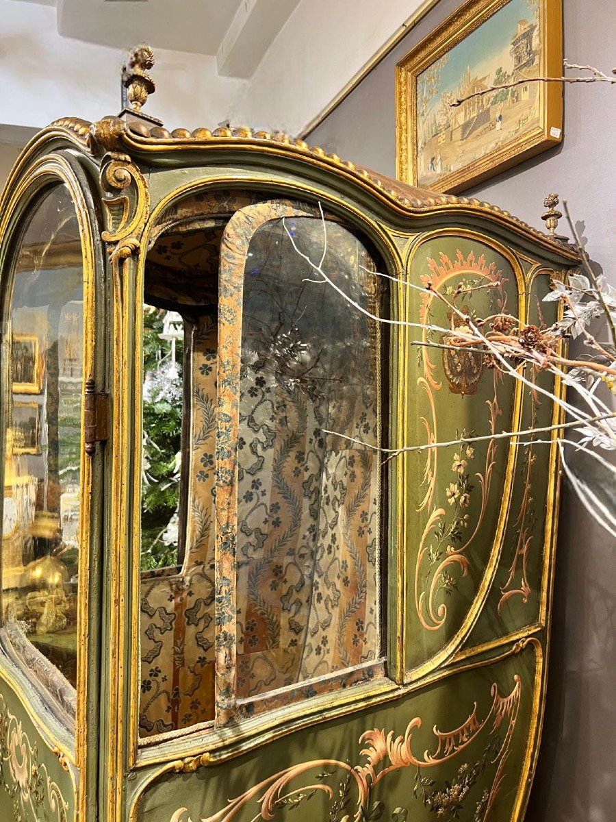 Louis XV Period Sedan Chair-photo-6