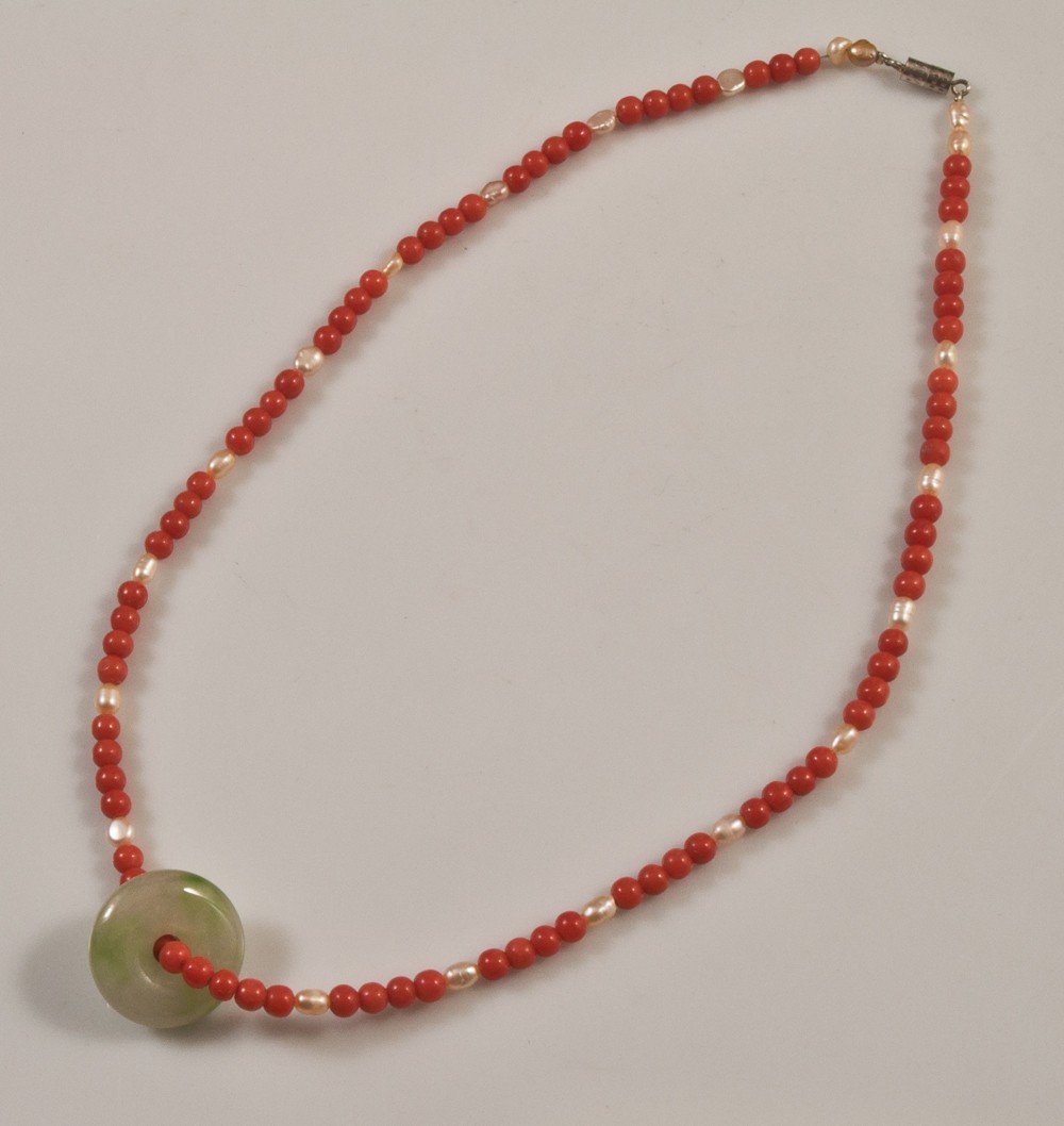 Asian Necklace In Coral Beads, Mother-of-pearl Beads And Jade-photo-4