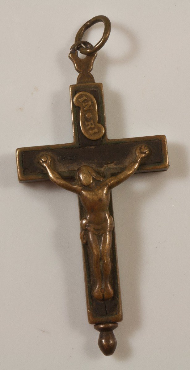 Christ On The Cross Reliquary Pendant XIII-photo-2