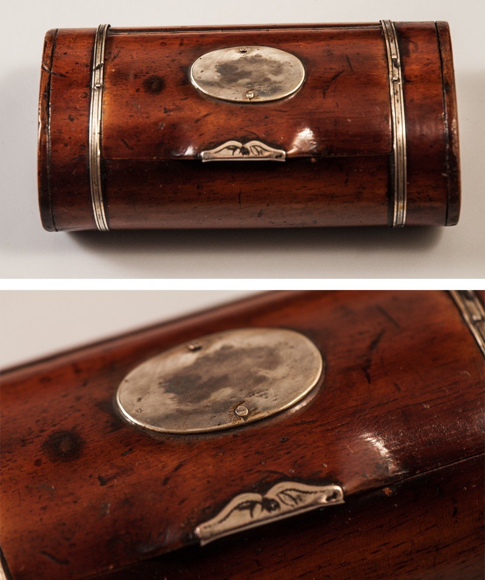 Walnut And Silver Snuff Box-photo-3