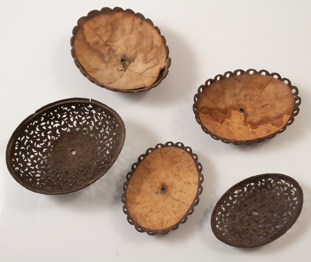 5 Asian Carved Coconut / Corozo Halves-photo-1