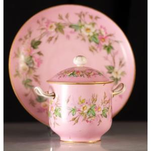 Sèvres 1865 : Tasse Couverte / Pot à Crème Couvert En Porcelaine