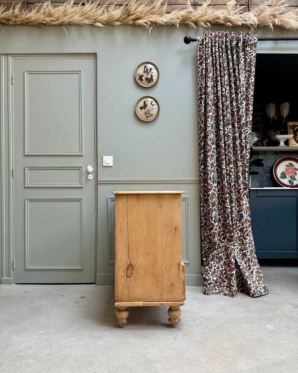 English Chest Of Drawers In Renovated Pine)-photo-1