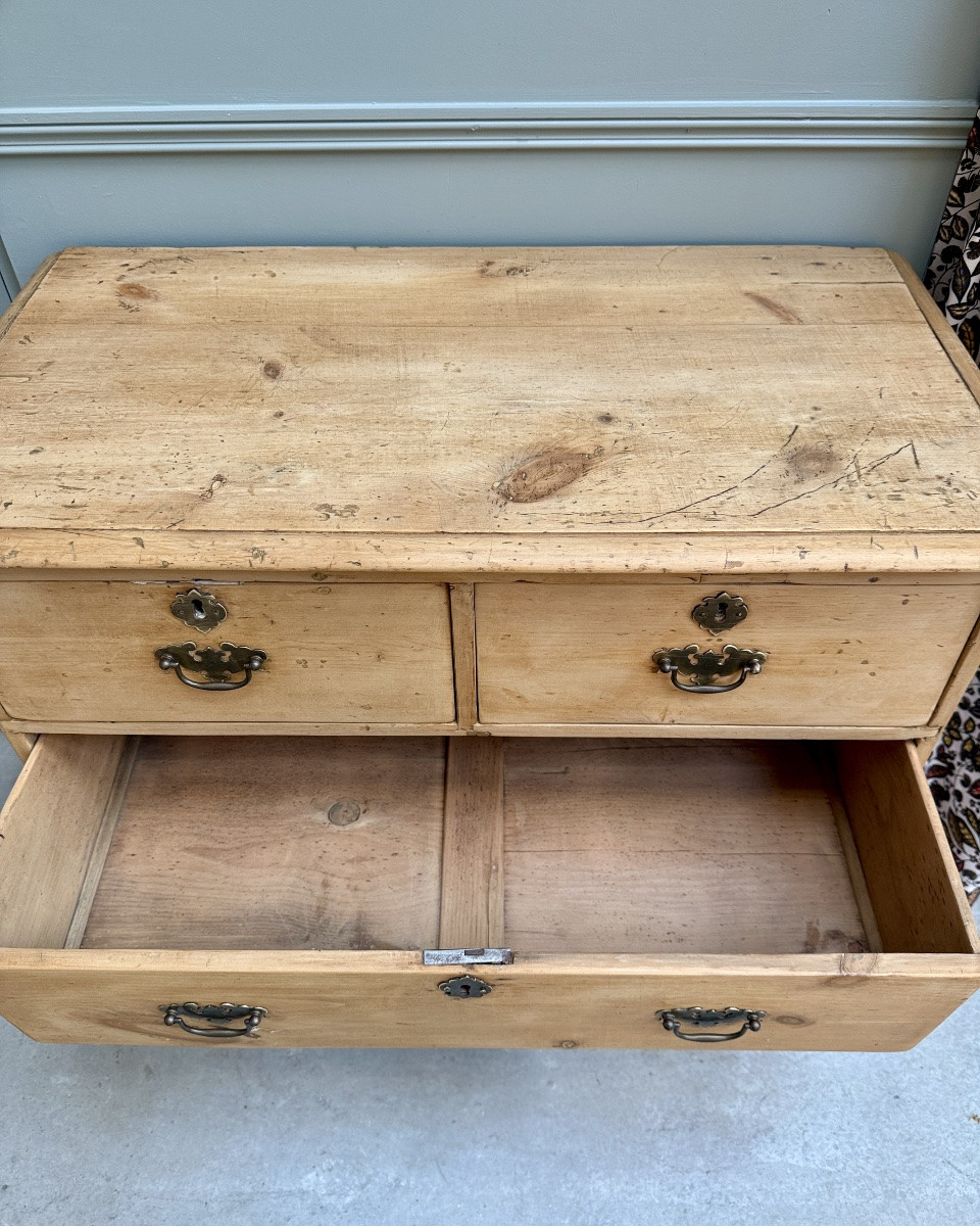 English Chest Of Drawers In Renovated Pine)-photo-7