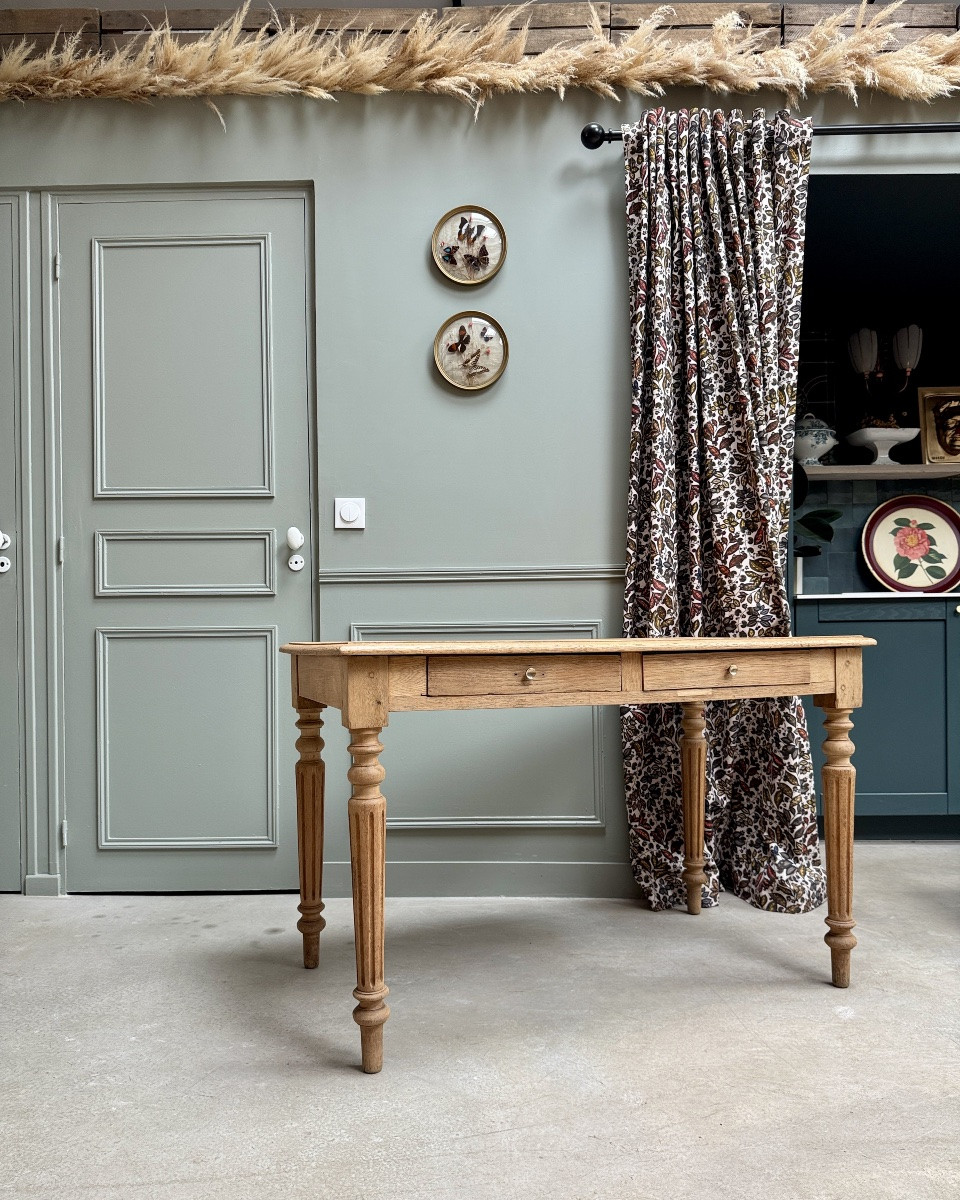 Oak Desk With Turned Legs (renovated)-photo-2