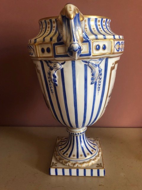 Paire De Vases Porcelaine Dans Le Goût De Sevres-photo-2