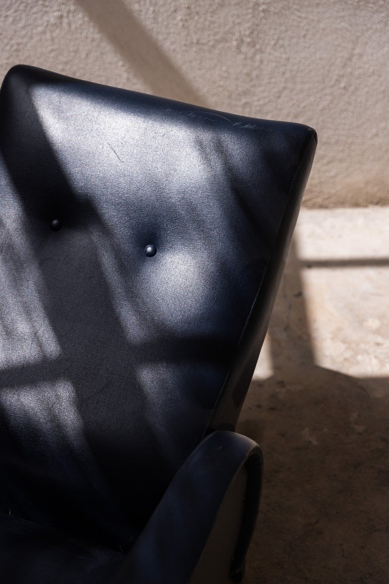 Chaise Longue Armchair In Blue Leather And Iron Feet-photo-4