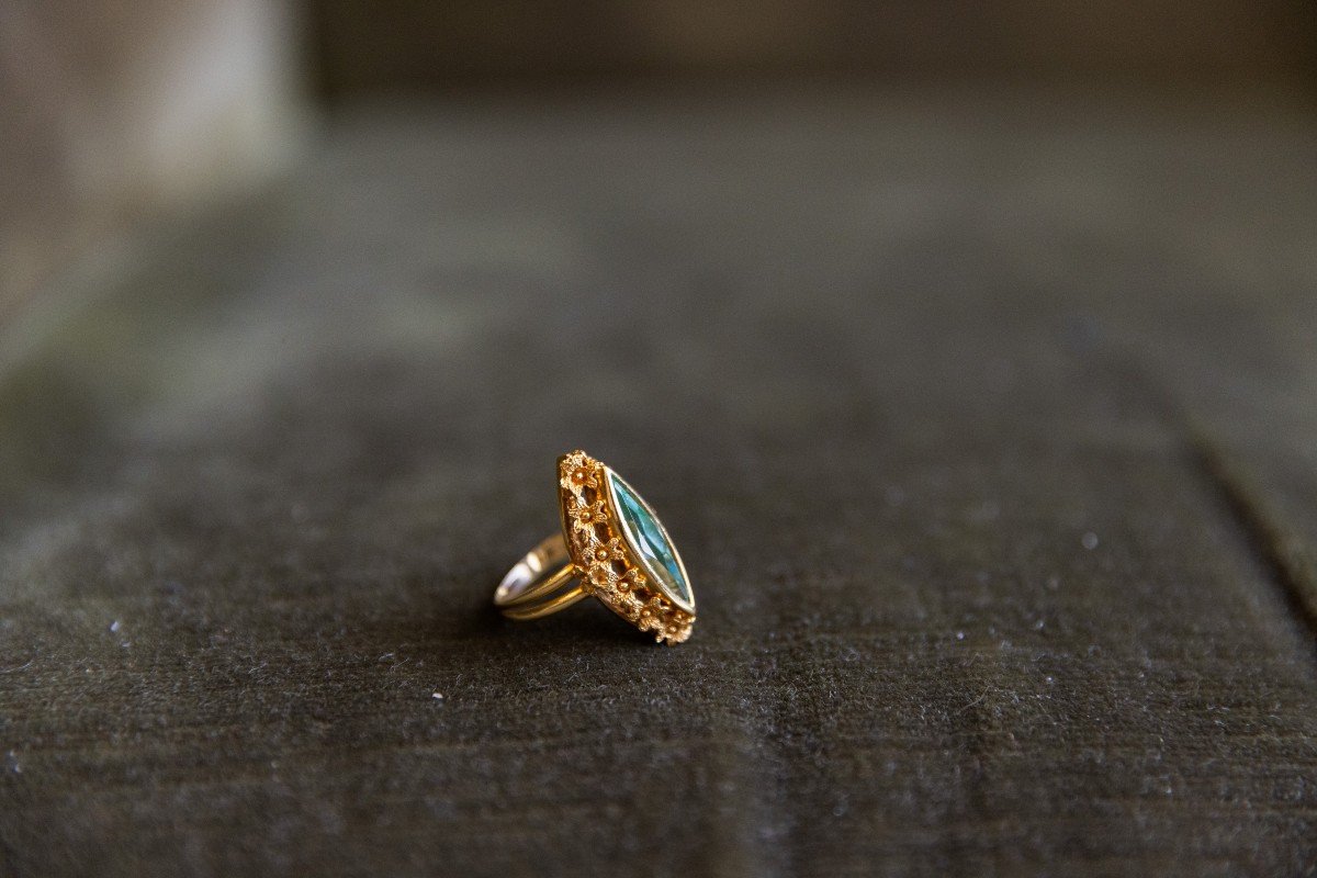 18k Gold Ring With Aquamarine-photo-2