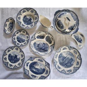 Service For 12 English Porcelain Johnson Bros, Old Britain Castle