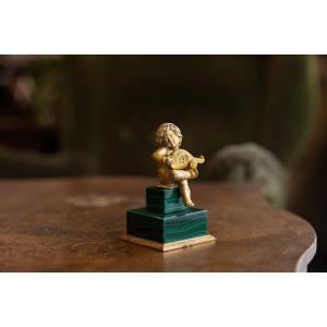 Putto En Malachite Et Bronze Doré