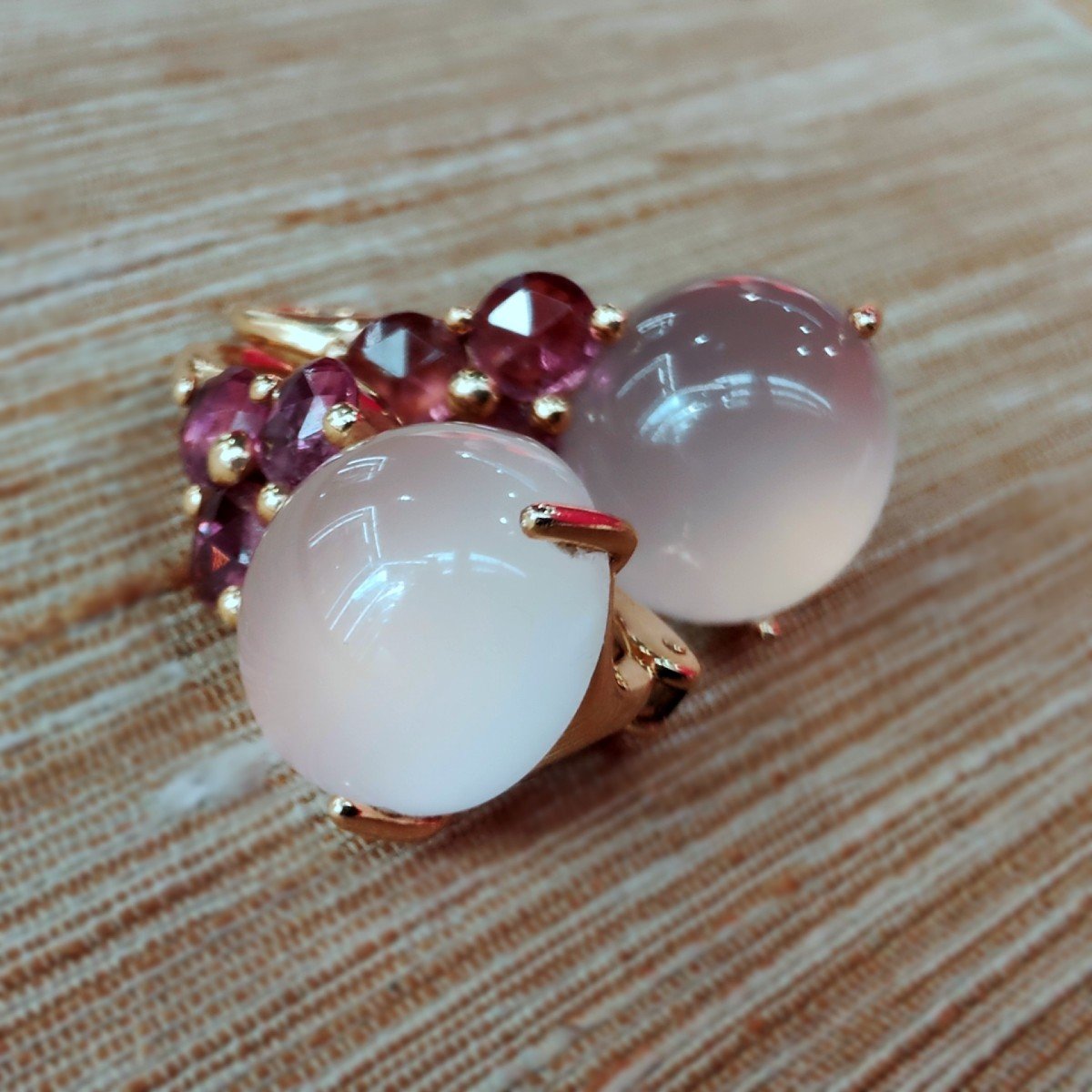 Pomellato 18k Red Tourmaline And Rose Quartz Luna 18 Kt Rose Gold Drop Earrings -photo-4