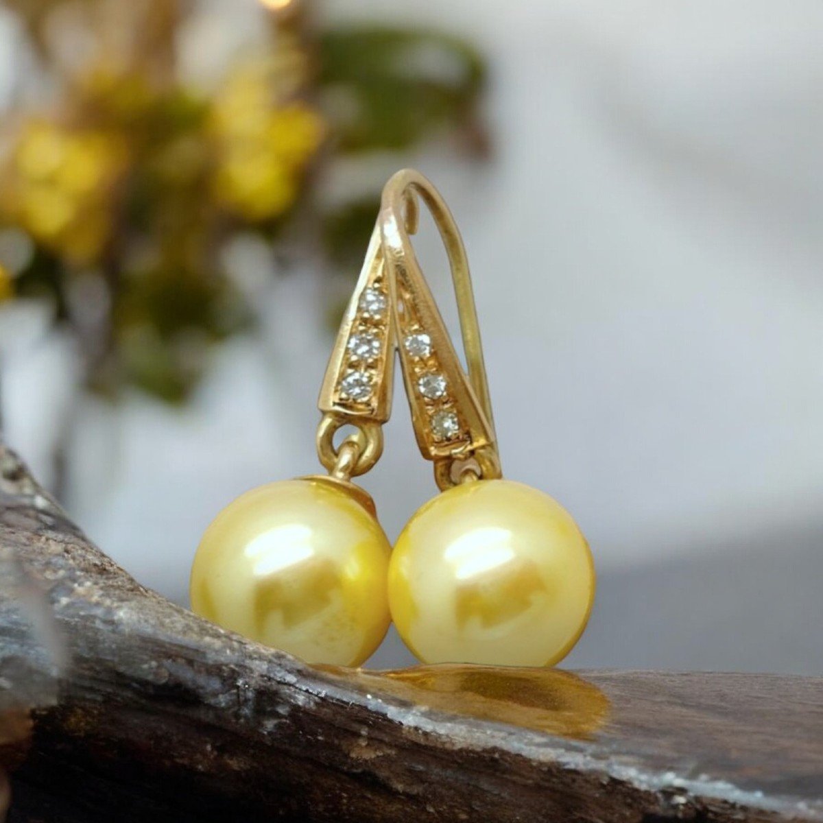 Boucles d'Oreilles Or Jaune 750, Diamants Et Perles Akoya Gold 8.5 - 9 Mm-photo-3