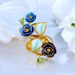 18kt Gold & Enamel Full Finger Floral Ring