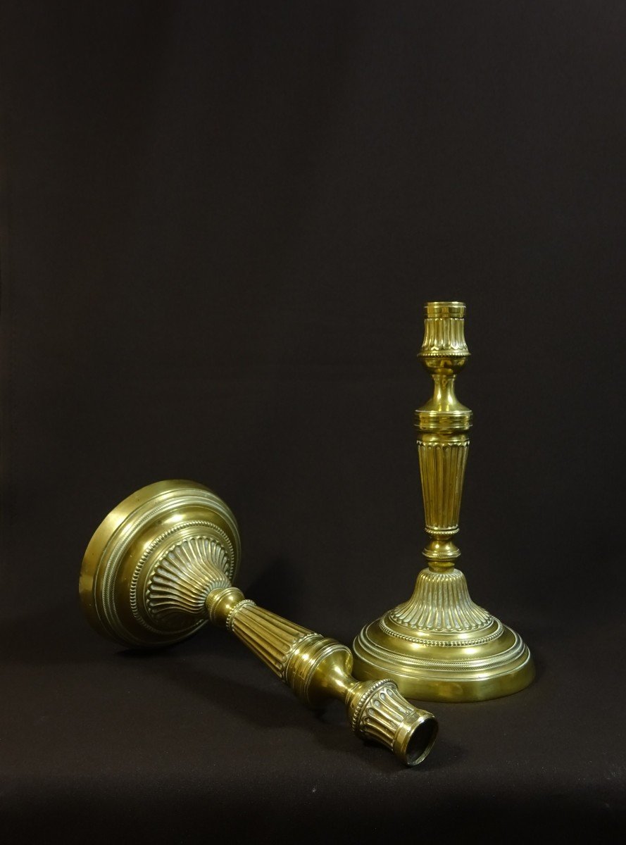 Paire De Flambeaux En Bronze  Du XVIIIeme Si&egrave;cle, Epoque Louis XVI, Beau Mod&egrave;le Ouvrag&eacute;-photo-7