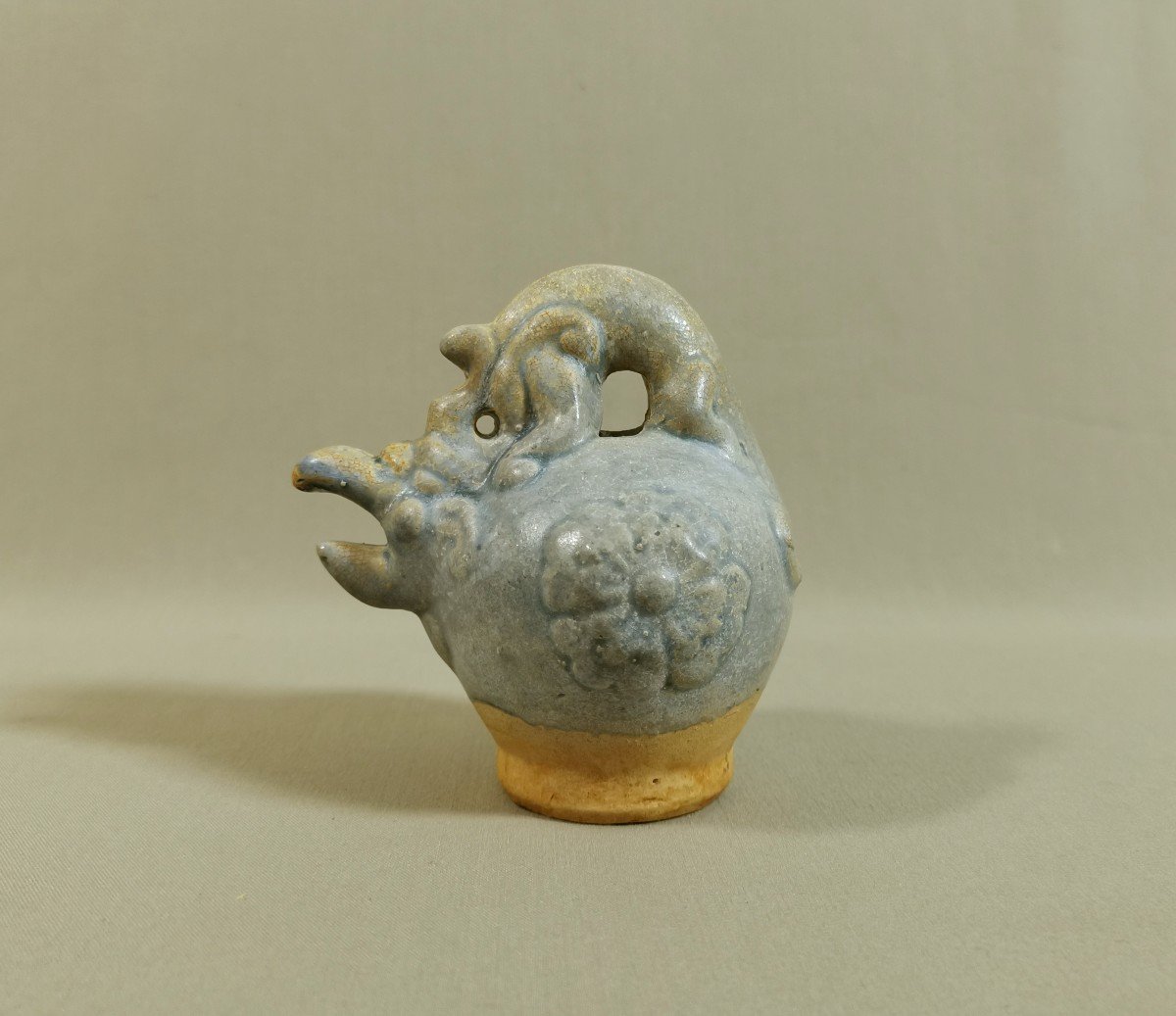 China, A Rare Qingbai Water-dropper, Song Dynasty (960-1279) Molded With A Qilong And Flowers-photo-3