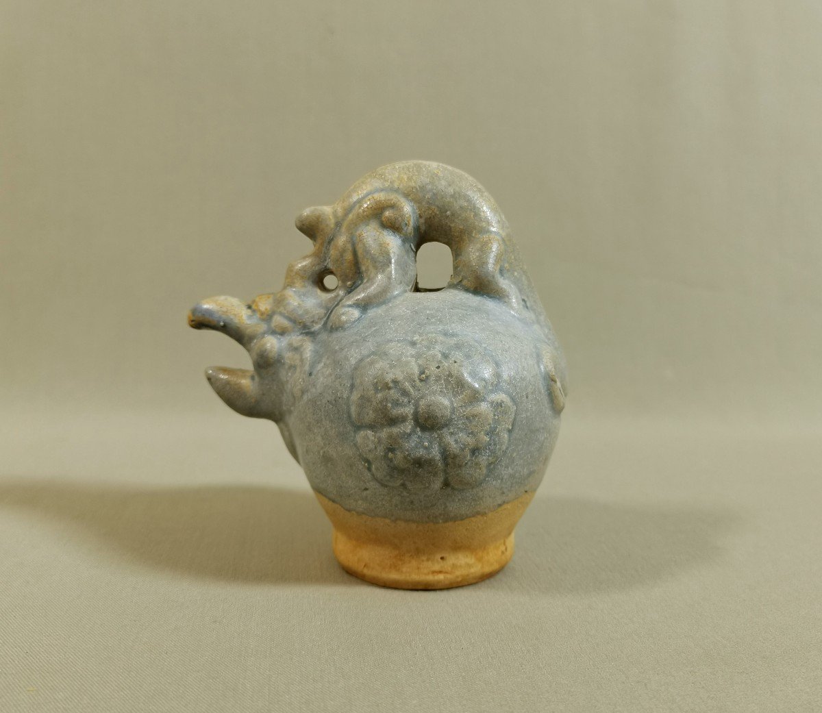 China, A Rare Qingbai Water-dropper, Song Dynasty (960-1279) Molded With A Qilong And Flowers-photo-6