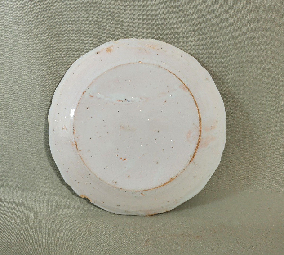 Manufacture De La Rochelle, Assiette Du XVIIIe Si&egrave;cle Au D&eacute;cor De Jet&eacute;s De Fleurs Et Brindilles-photo-4