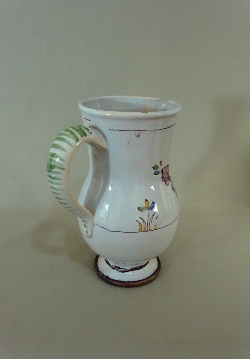 Pitcher 18th Century, Polychrome Earthenware, Manufacture Brian In Sainte Foy La Grande-photo-3