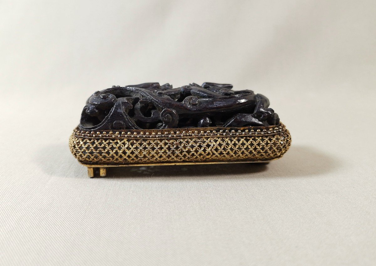 China Or Japan 19th Century, Belt Buckle In Silver Vermeil And Carved Wood With Openwork Dragons-photo-5