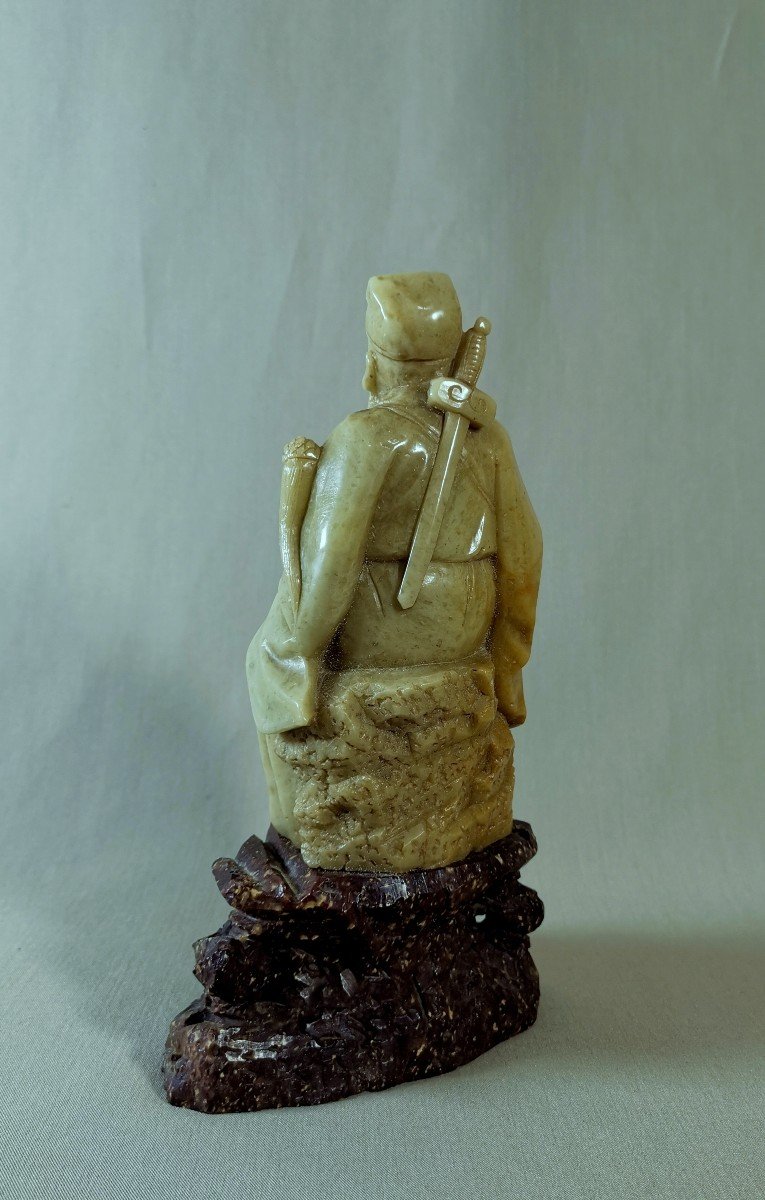 China 19th Century, Qing Dynasty, Dignitary Figure, Steatite Sage, Shaded Green Color-photo-1