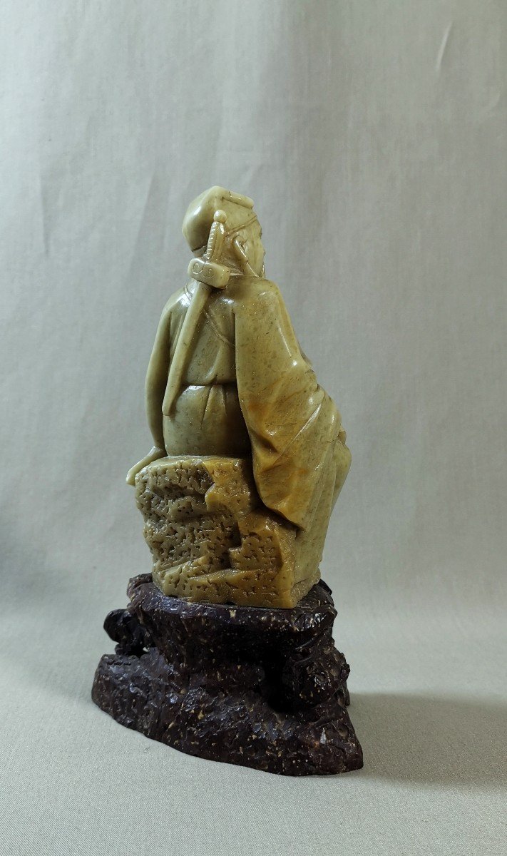 China 19th Century, Qing Dynasty, Dignitary Figure, Steatite Sage, Shaded Green Color-photo-2