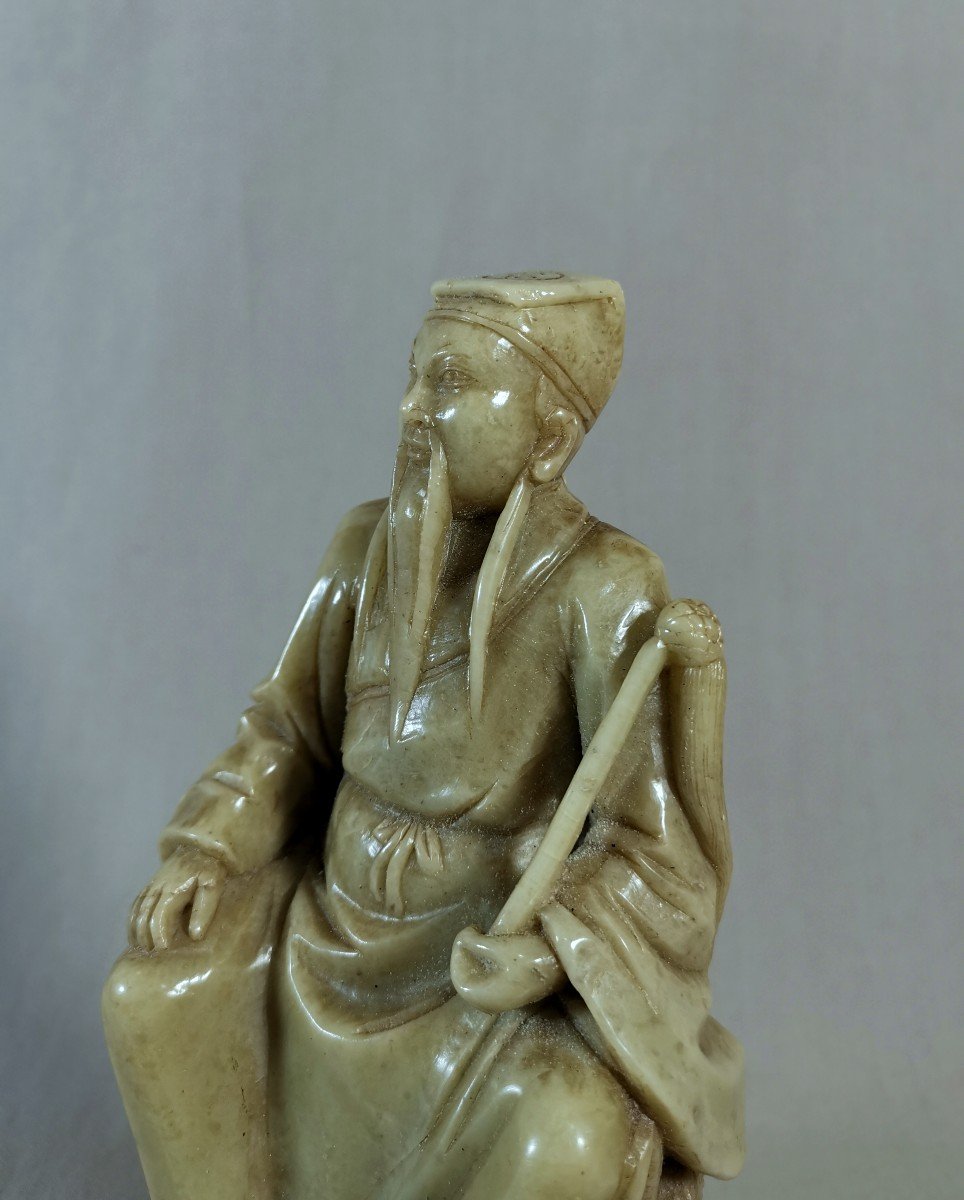 China 19th Century, Qing Dynasty, Dignitary Figure, Steatite Sage, Shaded Green Color-photo-6