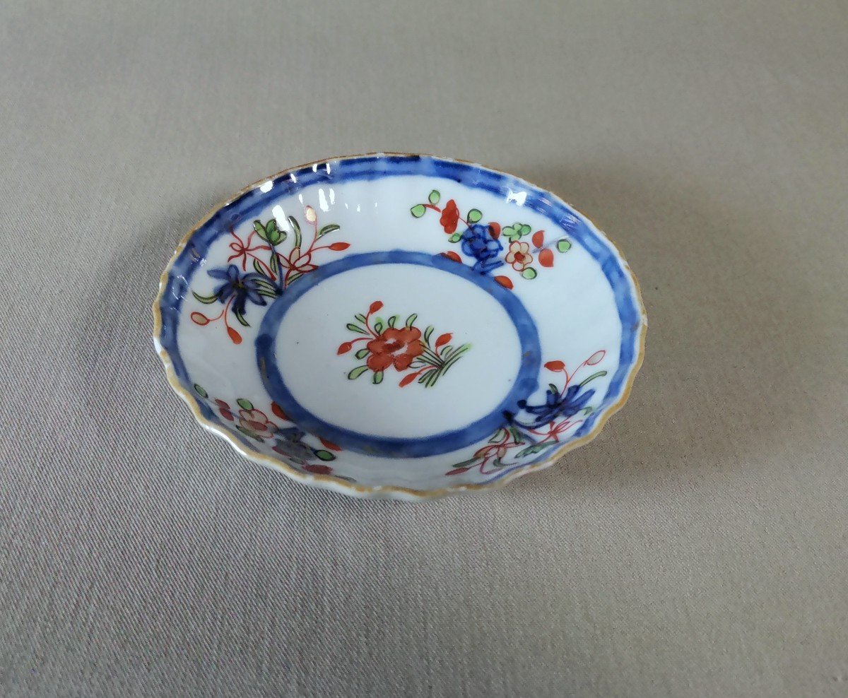 18th Century Chinese Porcelain Bowl, Qianlong Period, Japanese Imari Decor-photo-2