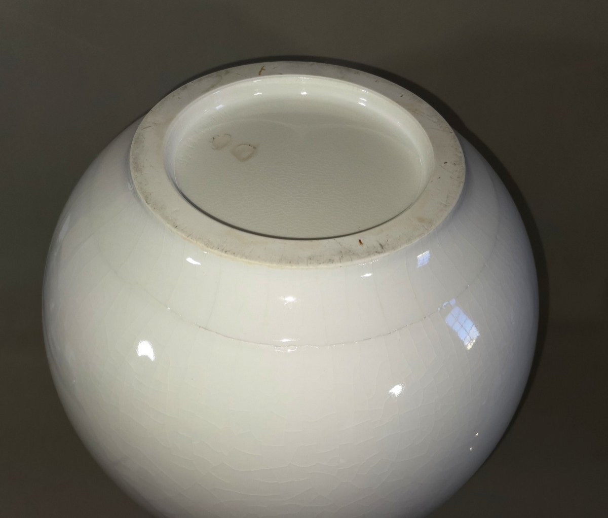 Manufacture De Sèvres, Félix Aubert N°18, Art Deco Vase 1920 With Cracked Ivory White Glaze -photo-2