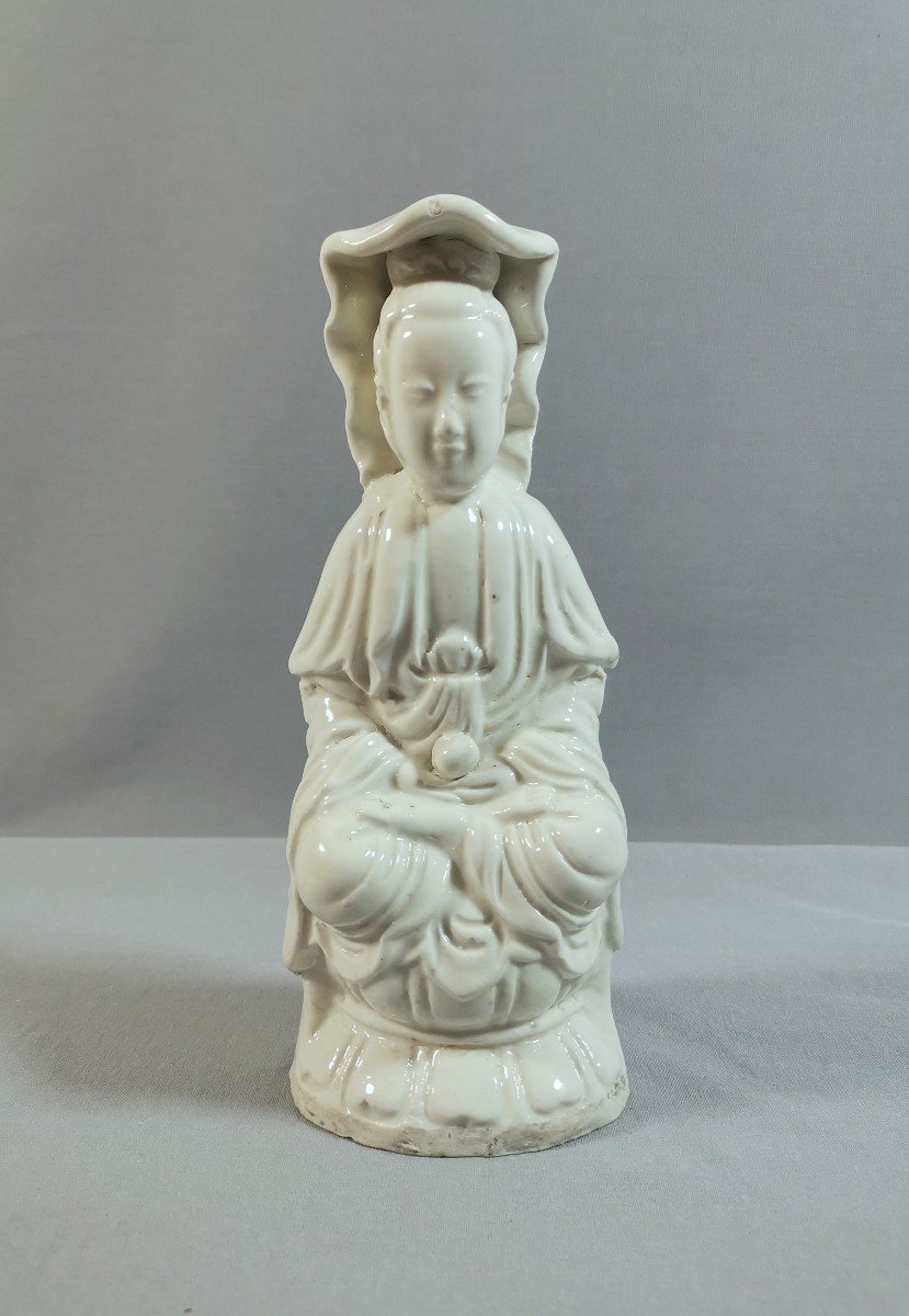 Guanyin In Blanc De Chine Porcelain, China, Dehua, Kangxi Period, 17th Century