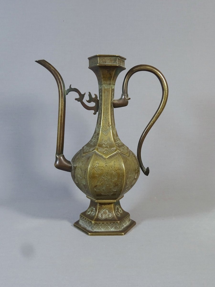 Bronze Ewer In Bronze Richly Decorated, For The Islamic Or Persian Market, Eighteenth Century