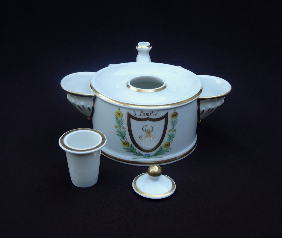 Comte d'Artois Manufacture, Large Circular Inkwell With Two Lateral Porcelain Cups And Polychrome And Gold Decor-photo-4