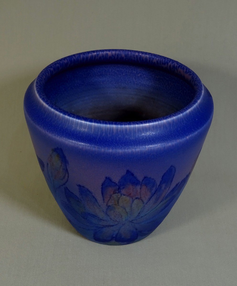 Rookwood Pottery 1927, Louise Abel Vase With Purple-blue Matte Glaze, Waterlily Decoration, Arts And Craft Cincinnati Ohio-photo-3