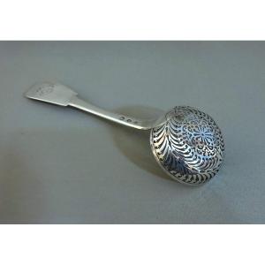 Silver Sprinkle Spoon, 1st Rooster Hallmark, End Of The 18th Century, Beginning Of The 19th Century. Goldsmith To Be Identified