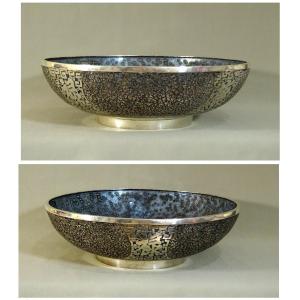 China Or Indochina, Richly Worked Silver Bowl, Finely Chased, Lined With Blown Blue Glass