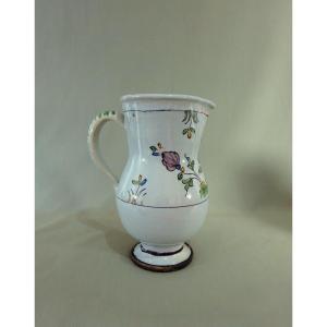 Pitcher 18th Century, Polychrome Earthenware, Manufacture Brian In Sainte Foy La Grande