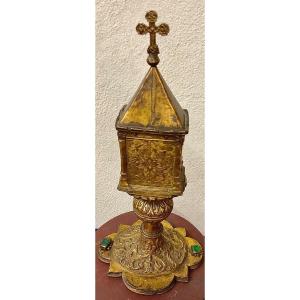 Monstrance- Reliquary In Gilded Copper Anno 1551 Hiding A Byzantine Reliquary Cross (bronze)