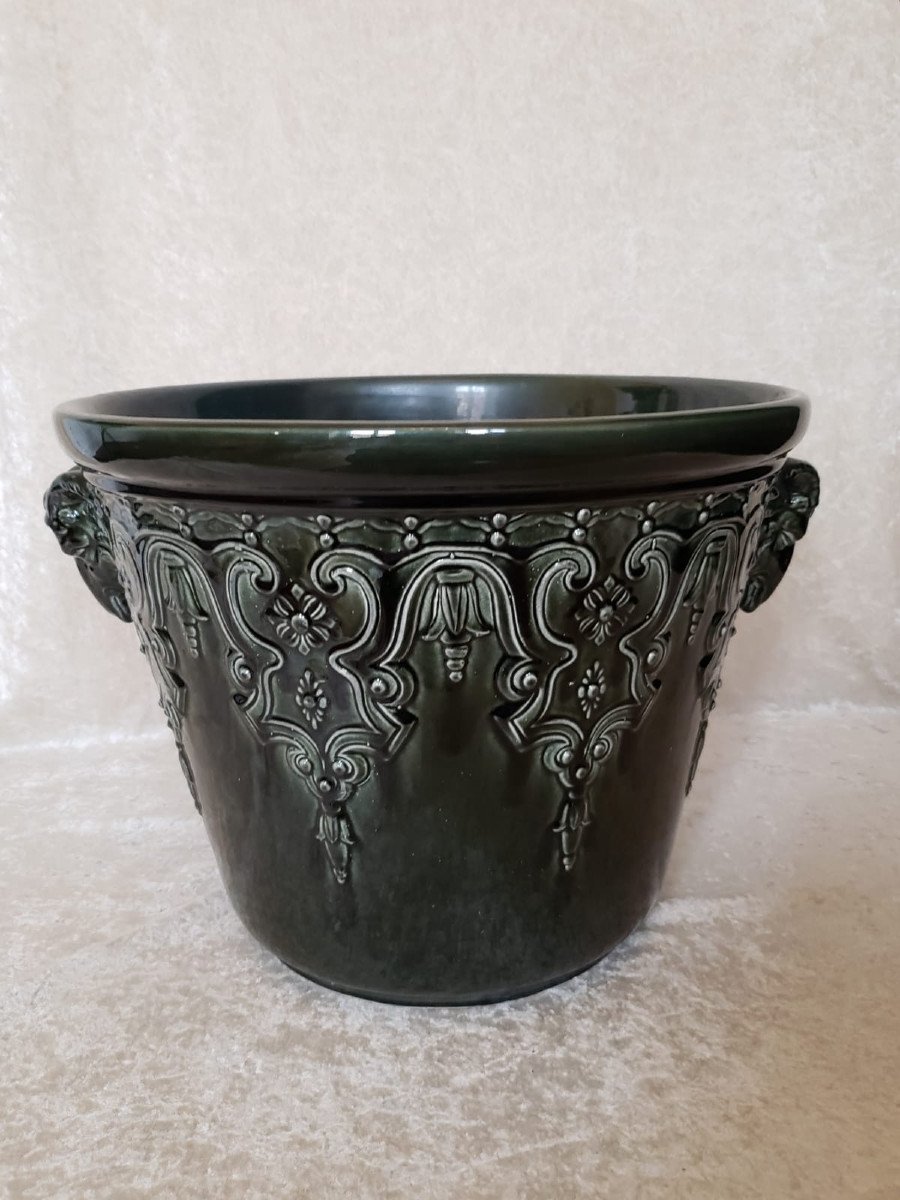 Large Bronze-colored Ceramic Planter In The Renaissance Style - Aries Head Handles.-photo-2