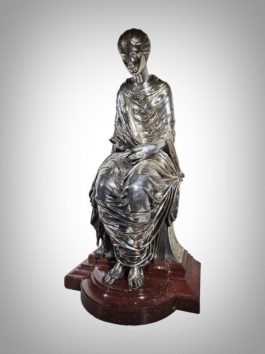 Présentation d'Un Chef-d'œuvre : La Sculpture En Bronze d'Une Dame Assise !-photo-4