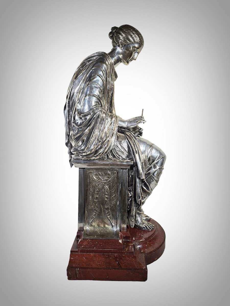 Présentation d'Un Chef-d'œuvre : La Sculpture En Bronze d'Une Dame Assise !-photo-2