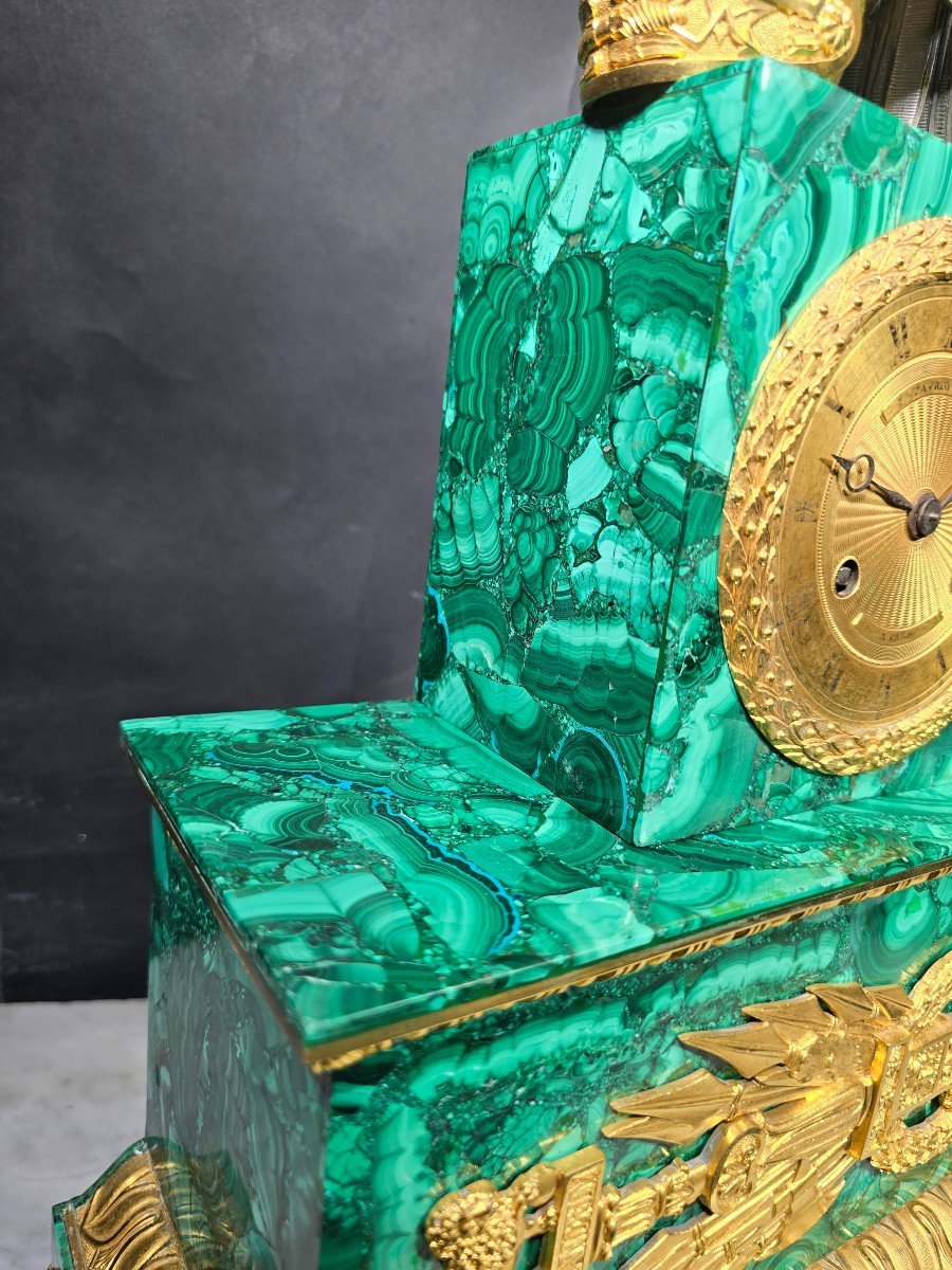 French Malachite Clock Dating From The Period Of King Charles X, Between 1820 And 1830-photo-2