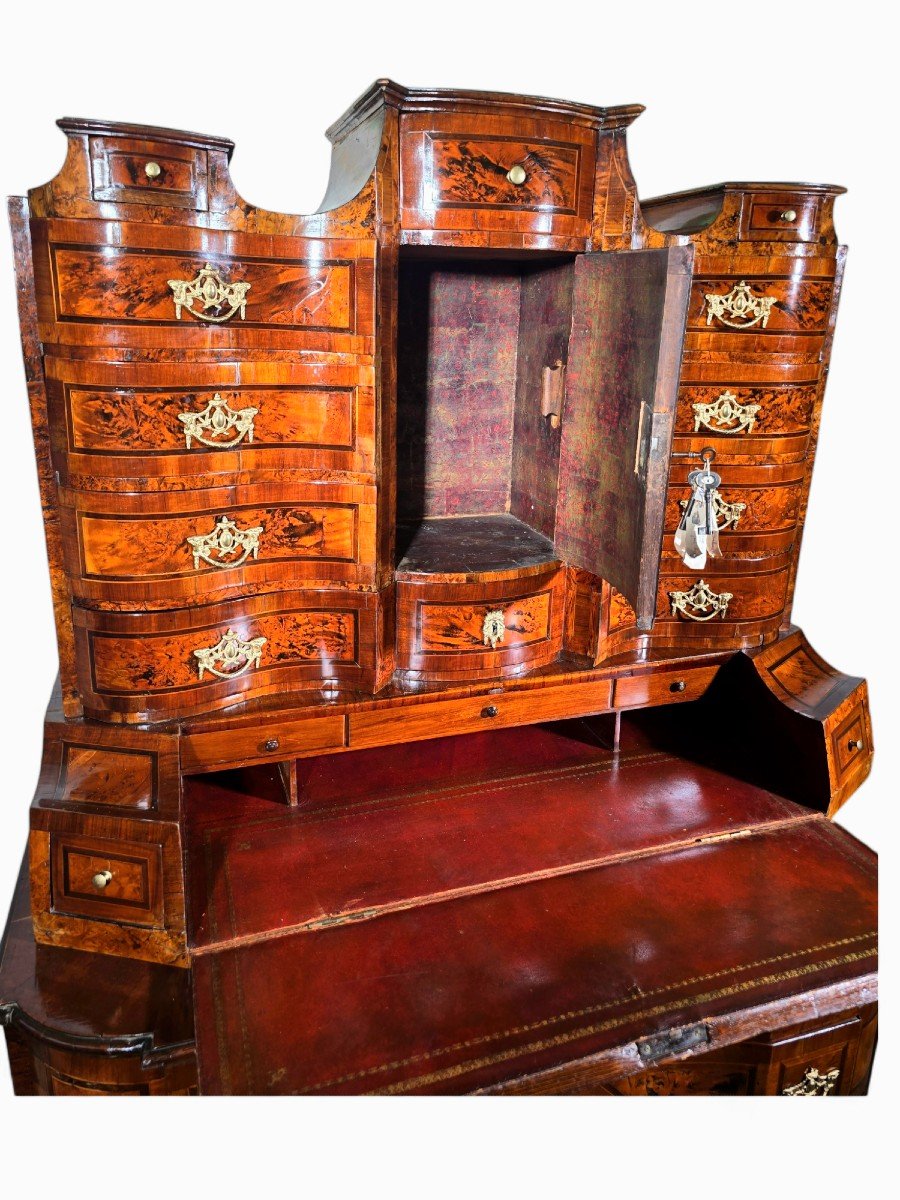 18th Century German Baroque Cabinet-photo-4