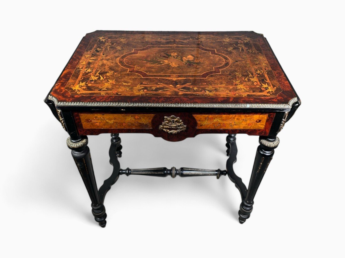 19th Century French Marquetry Table-photo-4