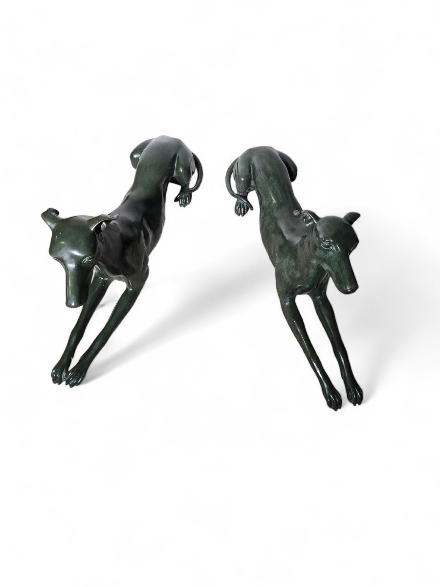 Pair Of Elegant 1950s Italian Greyhound Statues In Green Patinated Bronze-photo-3