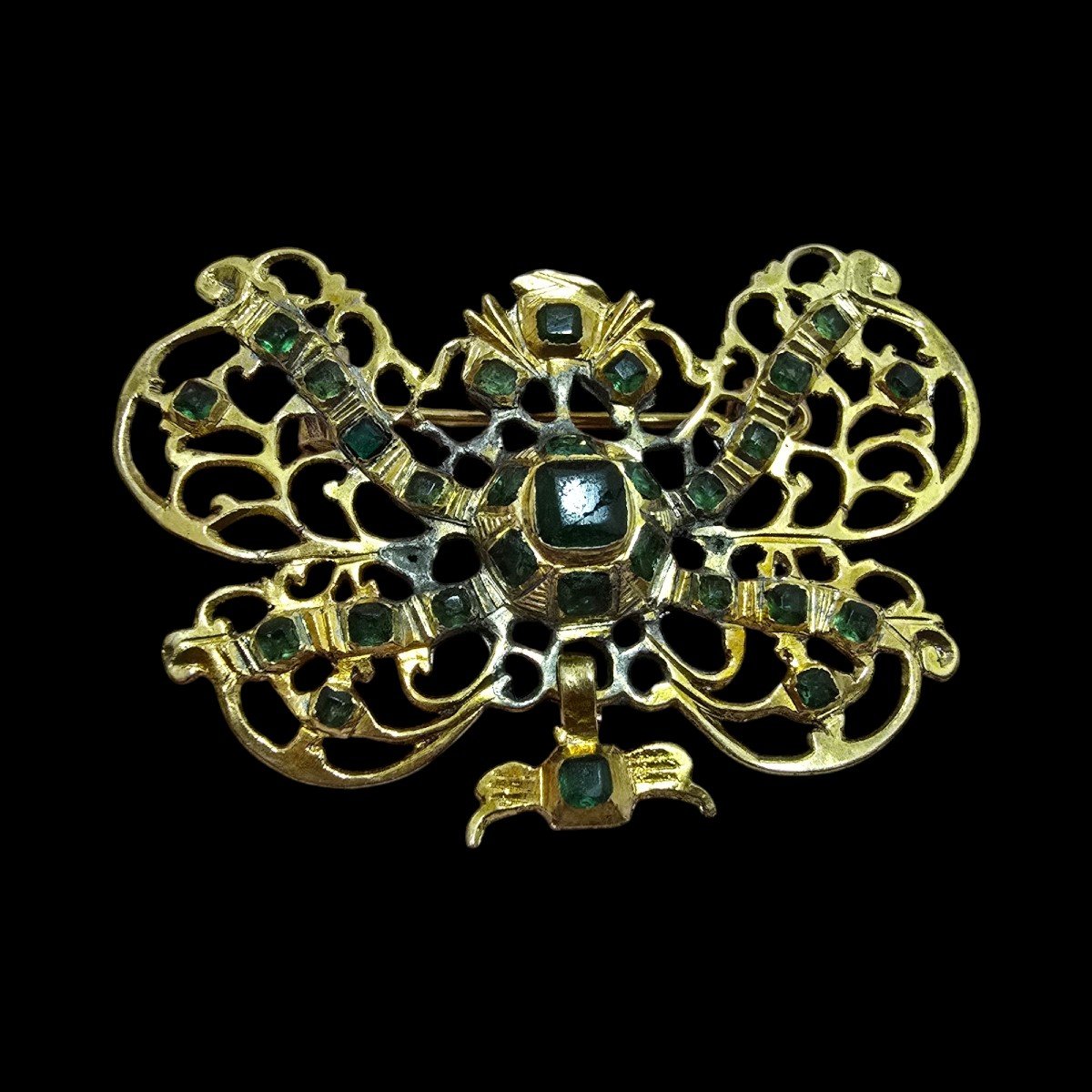 Elegant 17th Century Spanish Brooch In Gilt Metal-photo-3